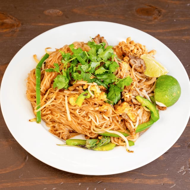 Beef Pad Thai.